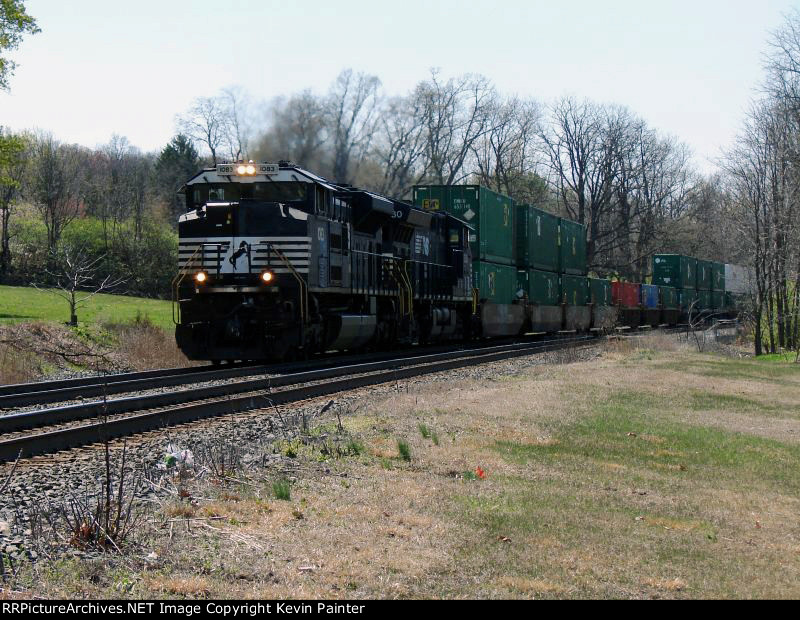 NS 1083